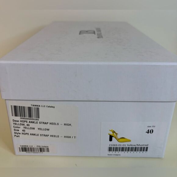 Yellow Slingback Heels - Picture 3 of 9